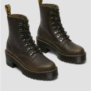 Dr.martens Leona dark taupe women’s 8